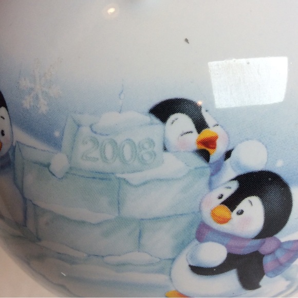 Hallmark Keepsake Ornament Having A Snow Ball Ceramic Tear Drop Penguins 2008 - Picture 5 of 12